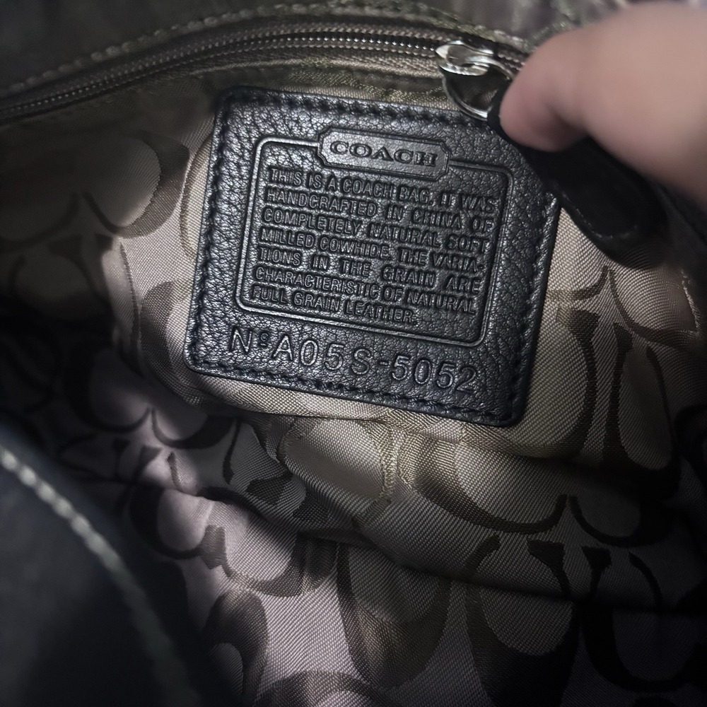 Vintage Y2K Coach Hamptons Black Pebbled Leather Demi Baguette Shoulder Bag - Picture 4 of 7